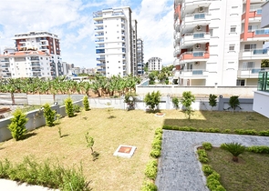 شقة غرفتين وصالة ضمن مجمع حديث قريب من البحر وبسعر مميز في الانيا 