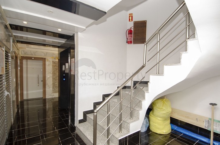 شقة بغرفة نوم واحدة مع أثاث في ليمان كونيالتي