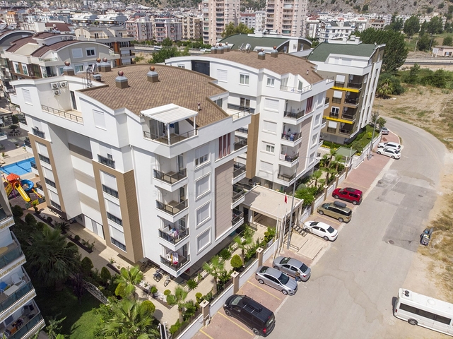 شقة بغرفة نوم واحدة مع أثاث في ليمان كونيالتي