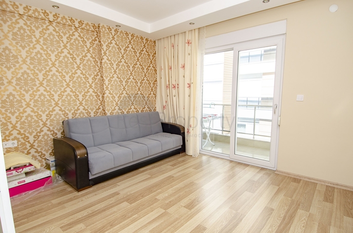 شقة بغرفة نوم واحدة مع أثاث في ليمان كونيالتي