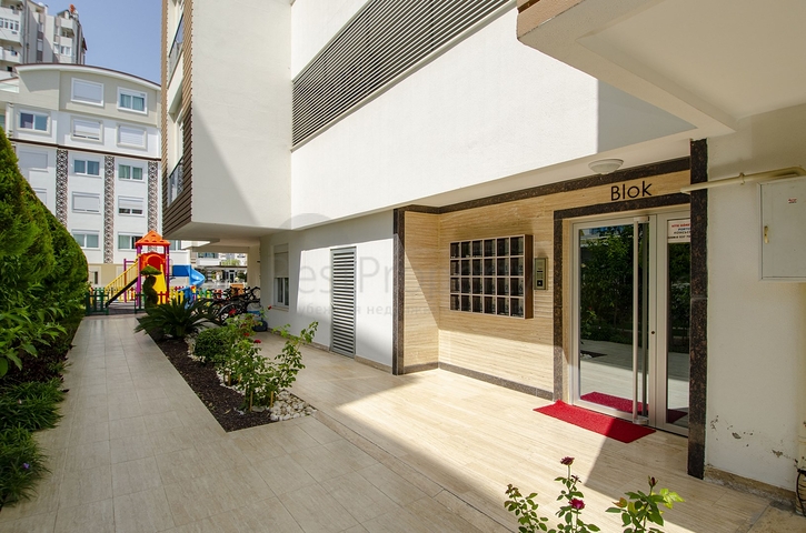 شقة بغرفة نوم واحدة مع أثاث في ليمان كونيالتي