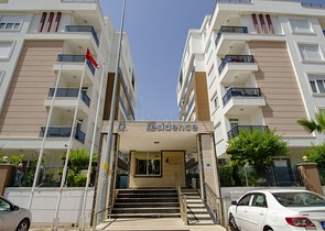 شقة بغرفة نوم واحدة مع أثاث في ليمان كونيالتي