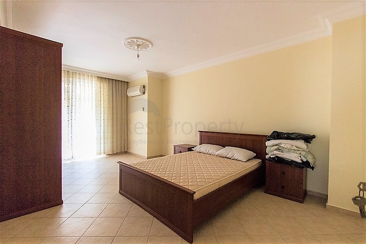 شقة عائلية واسعة من تصميم غرفتين وصالة في الانيا - مهموتلار 