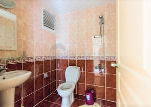 شقة عائلية واسعة من تصميم غرفتين وصالة في الانيا - مهموتلار 