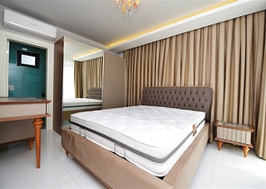 شقة غرفتين وصالة مفروشة ضمن مجمع فاخر وخدمات خمس نجوم في الانيا 