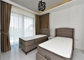 شقة غرفتين وصالة مفروشة ضمن مجمع فاخر وخدمات خمس نجوم في الانيا 