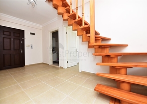 دوبلكس ثلاث غرف نوم وصالة في مهموتلار - بسعر منافس 