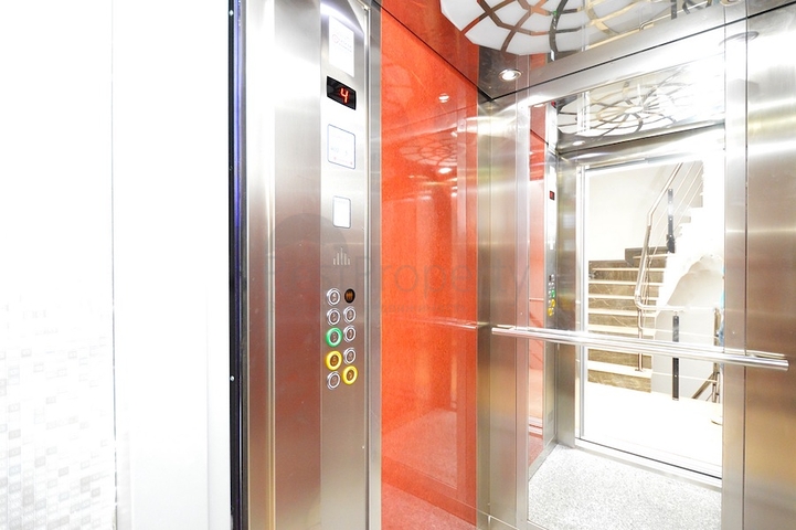 بنتهاوس 2 + 1 مع أثاث في منطقة ليمان في كونيالتي أنطاليا