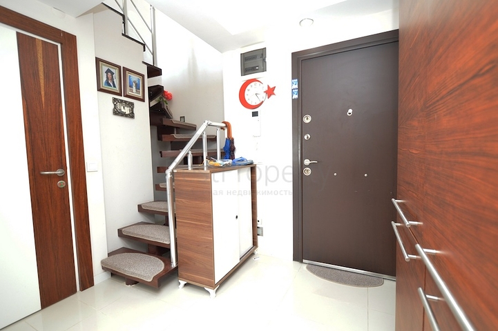 بنتهاوس 2 + 1 مع أثاث في منطقة ليمان في كونيالتي أنطاليا