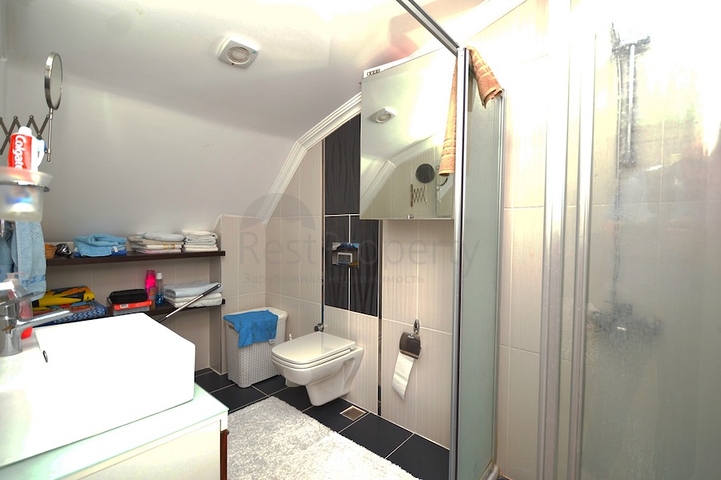 بنتهاوس 2 + 1 مع أثاث في منطقة ليمان في كونيالتي أنطاليا