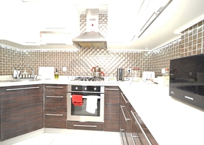 بنتهاوس 2 + 1 مع أثاث في منطقة ليمان في كونيالتي أنطاليا