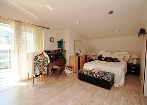 بنتهاوس 2 + 1 مع أثاث في منطقة ليمان في كونيالتي أنطاليا