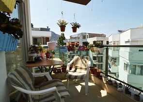 بنتهاوس 2 + 1 مع أثاث في منطقة ليمان في كونيالتي أنطاليا