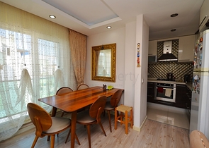 بنتهاوس 2 + 1 مع أثاث في منطقة ليمان في كونيالتي أنطاليا