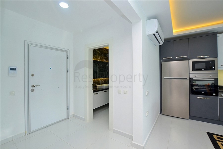 دوبلكس مؤثثة مع اطلالة بانورامية ساحرة ضمن مجمع خمس نجوم