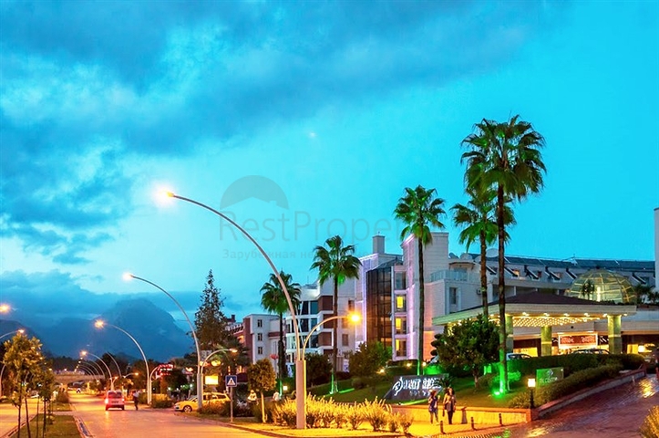 بنتهاوس 2 + 1 مع أثاث في وسط كيمير على مسافة قريبة من البحر