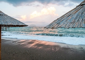 بنتهاوس 2 + 1 مع أثاث في وسط كيمير على مسافة قريبة من البحر