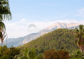 بنتهاوس 2 + 1 مع أثاث في وسط كيمير على مسافة قريبة من البحر