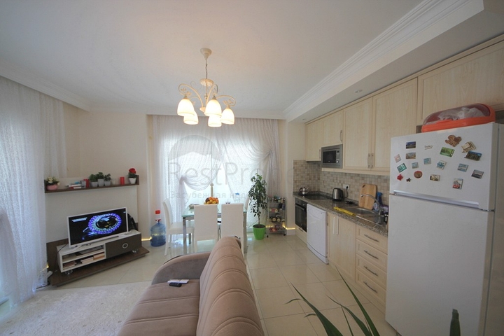 شقة غرفة وصالة مؤثثة ضمن مجمع سكني حديث في مهموتلار / الانيا 