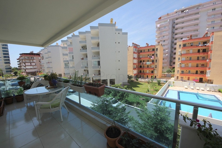 شقة غرفة وصالة مؤثثة ضمن مجمع سكني حديث في مهموتلار / الانيا 