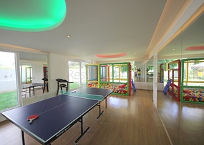 شقة غرفة وصالة مؤثثة ضمن مجمع سكني حديث في مهموتلار / الانيا 