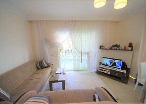 شقة غرفة وصالة مؤثثة ضمن مجمع سكني حديث في مهموتلار / الانيا 