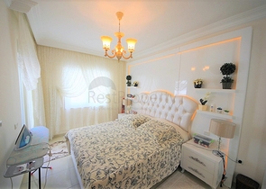 شقة غرفة وصالة مؤثثة ضمن مجمع سكني حديث في مهموتلار / الانيا 