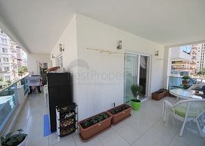 شقة غرفة وصالة مؤثثة ضمن مجمع سكني حديث في مهموتلار / الانيا 