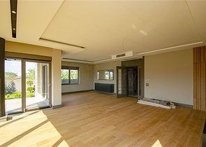 فيلا منفصلة 7 + 1 مفروشة في كونيالتي أنطاليا