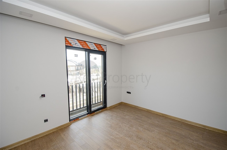 فيلات في المرحلة النهائية من البناء في منطقة كونيالتي