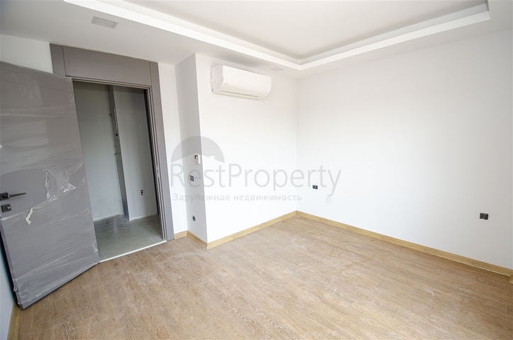 فيلات في المرحلة النهائية من البناء في منطقة كونيالتي