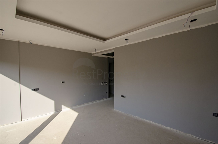 فيلات في المرحلة النهائية من البناء في منطقة كونيالتي