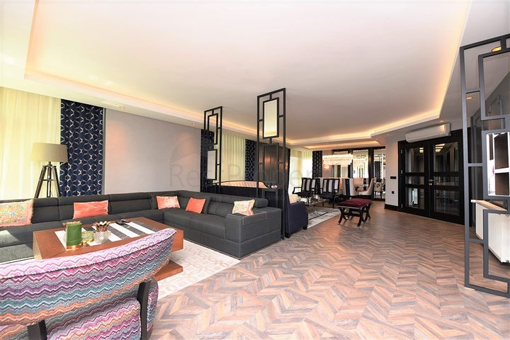 شقة فاخرة ضمن مجمع خمس نجوم في جيكجلي / الانيا 