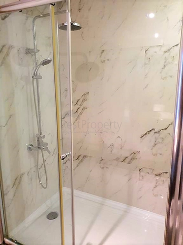 شقة استديو ضمن مجمع فاخر في منطقة هادئة في الانيا 