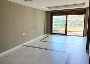 شقة استديو ضمن مجمع فاخر في منطقة هادئة في الانيا 