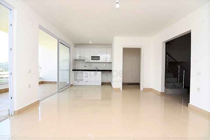 دوبلكس غرفتين وصالة باطلالة ساحرة في ديمرتاش / الانيا 