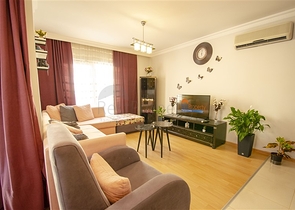 شقة 2 + 1  في مجمع 600 متر إلى البحر في أنطاليا