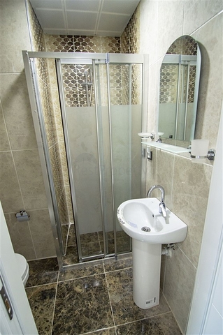 مباني تجارية للبيع في وسط انطاليا