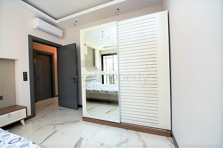 مجمع سكني حديث في مركز الانيا 