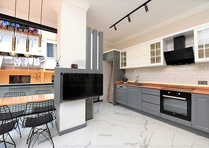 مجمع سكني حديث في مركز الانيا 