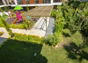 شقق 2 + 1 و 4 + 1 في مجمع في غوزيلوبا لارا