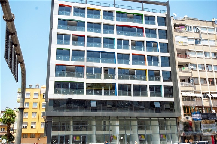 مكاتب للبيع في وسط انطاليا 