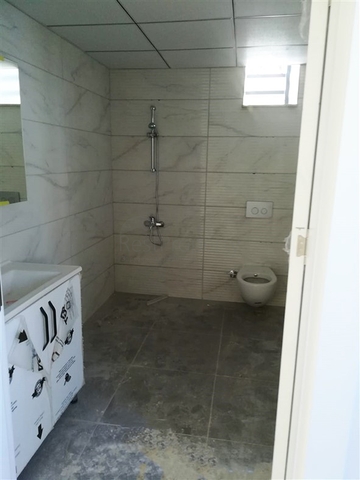 مكاتب للبيع في وسط انطاليا 