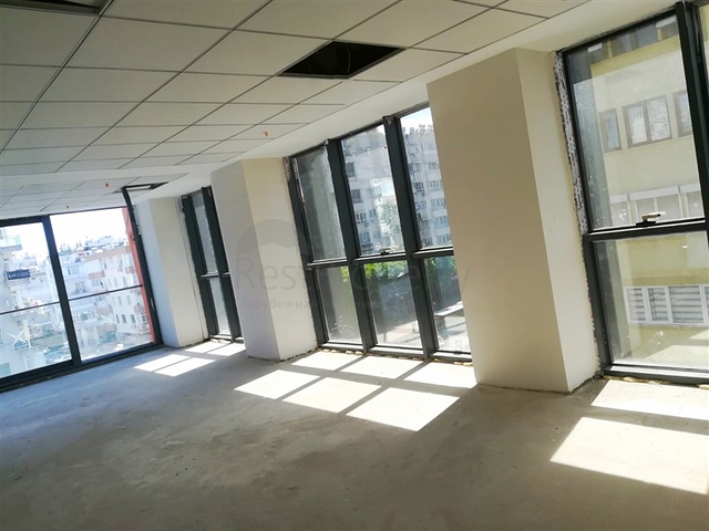 مكاتب للبيع في وسط انطاليا 