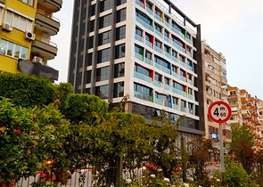 مكاتب للبيع في وسط انطاليا 