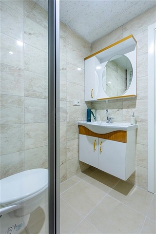 شقة غرفتين وصالة قريبة من البحر في مهموتلار / الانيا 