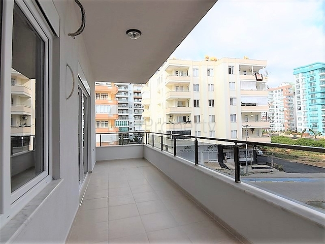 شقة غرفتين وصالة قريبة من البحر في مهموتلار / الانيا 