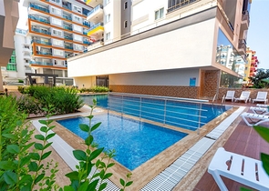 شقة غرفتين وصالة قريبة من البحر في مهموتلار / الانيا 