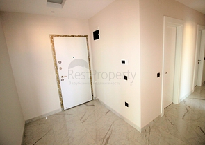 شقة ثلاث غرف وصالة ضمن مجمع حديث في مركز الانيا