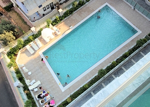 شقة ثلاث غرف وصالة ضمن مجمع حديث في مركز الانيا